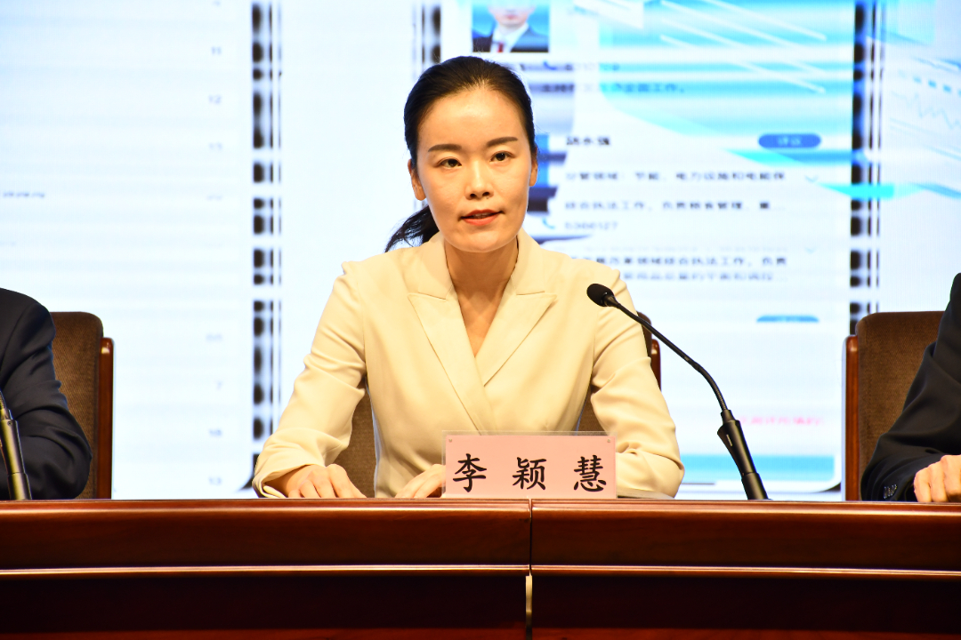 DSC_0179.JPG DSC_0179.JPG